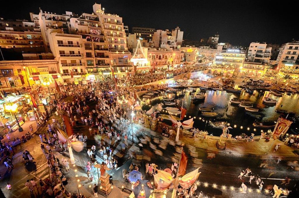 Spinola Seafront Apartment San Ġiljan Zimmer foto